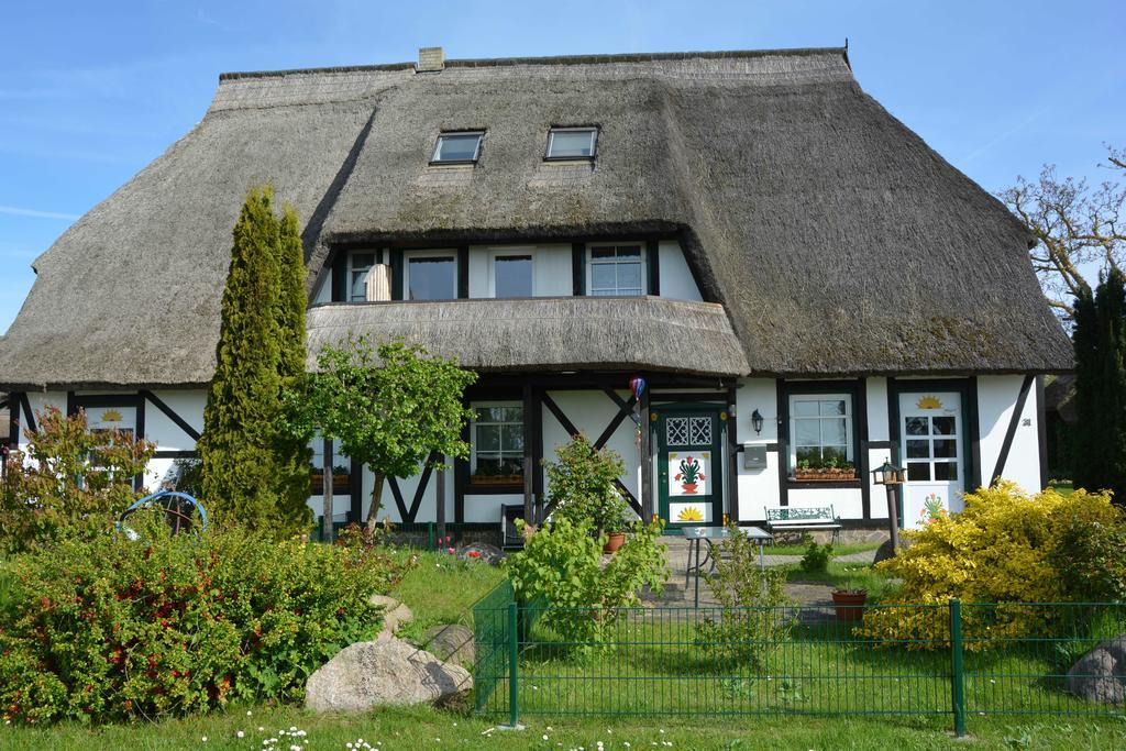 Reethäuser auf Rügen Middelhagen Exterior foto