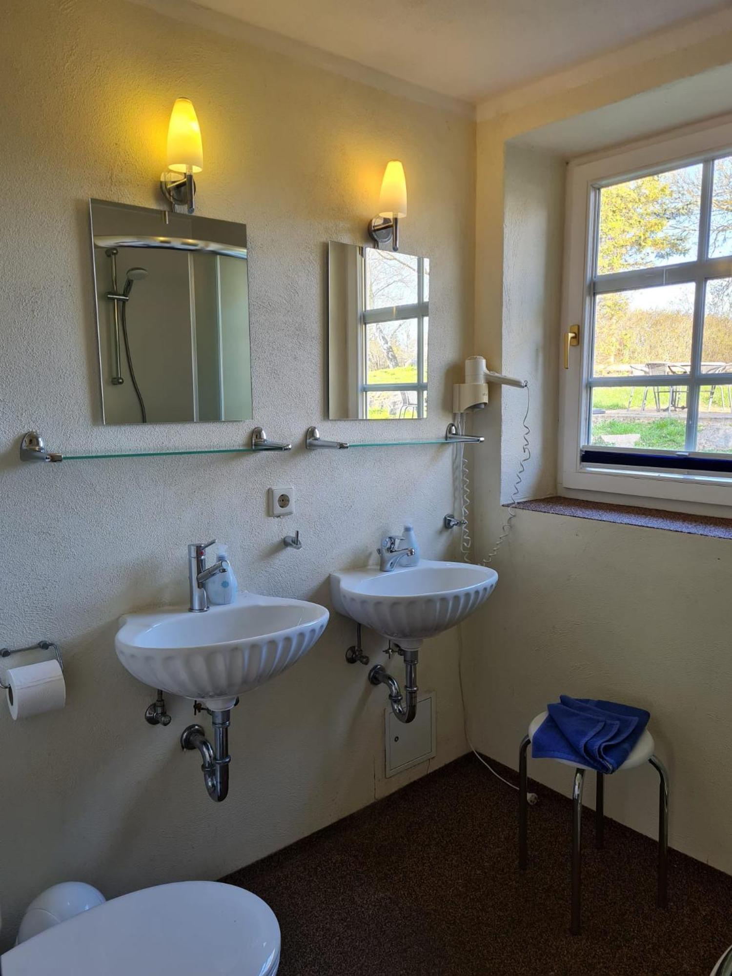 Reethäuser auf Rügen Middelhagen Habitación foto